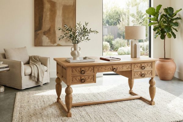 Thomas-Coup-la-fronde-bureau-chêne-ancien-vintage-012