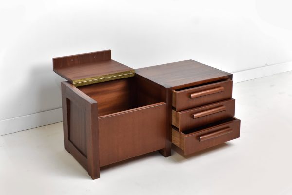 Thomas-Coup-la-fronde-meuble-bas-coffre-bois-acajoux-10